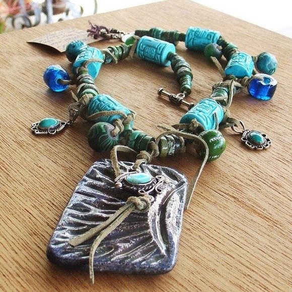 Handmade chunky stone boho statement necklace - Picture 2 of 10